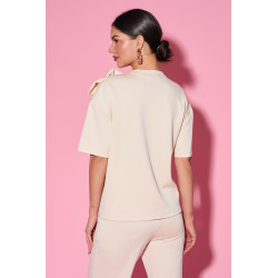 Bluzka z kokardą na ramieniu