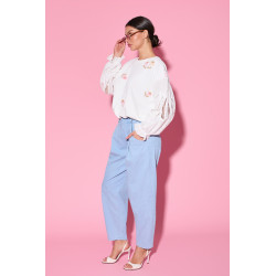 Spodnie z wysokim stanem o luźnym kroju