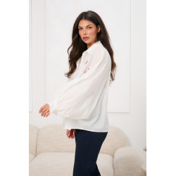 Koszula z haftem i bufiastymi rękawami | Hurtownia odzieży damskiej online