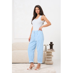 Klasyczne spodnie sztruksowe z prostą nogawką | Hurtownia odzieży z Włoch