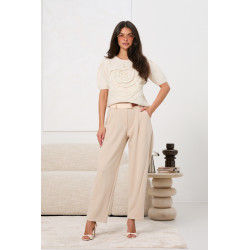 Sweter z aplikacją 3D w kształcie róży | Hurt odzieży włoskiej