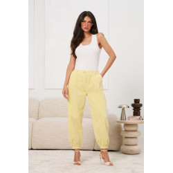 Sztruksowe spodnie typu jogger | Hurt odzieży damskiej online