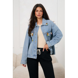 Kurtka jeansowa z kwiatowymi naszywkami | Hurtownia odzieży dla butiku