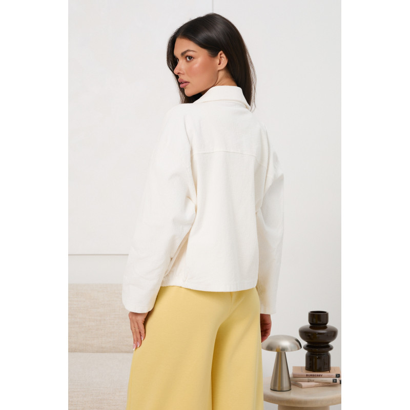 Kurtka sztruksowa oversize z kieszeniami | Hurtownia odzieży online do butiku