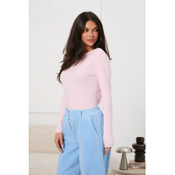 Sweter basic z gładkim wykończeniem dzianinowym | Hurtownia odzieży damskiej