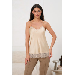 Satynowy top z koronkowym wykończeniem | Hurtownia odzieży damskiej do butiku