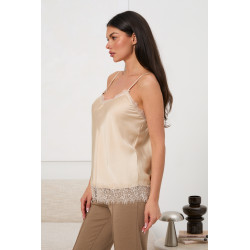 Satynowy top z koronkowym wykończeniem | Hurtownia odzieży damskiej do butiku