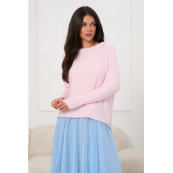 Sweter oversize z guzikami na plecach