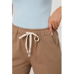 Spodnie o luźnym kroju z wiązaniem w pasie