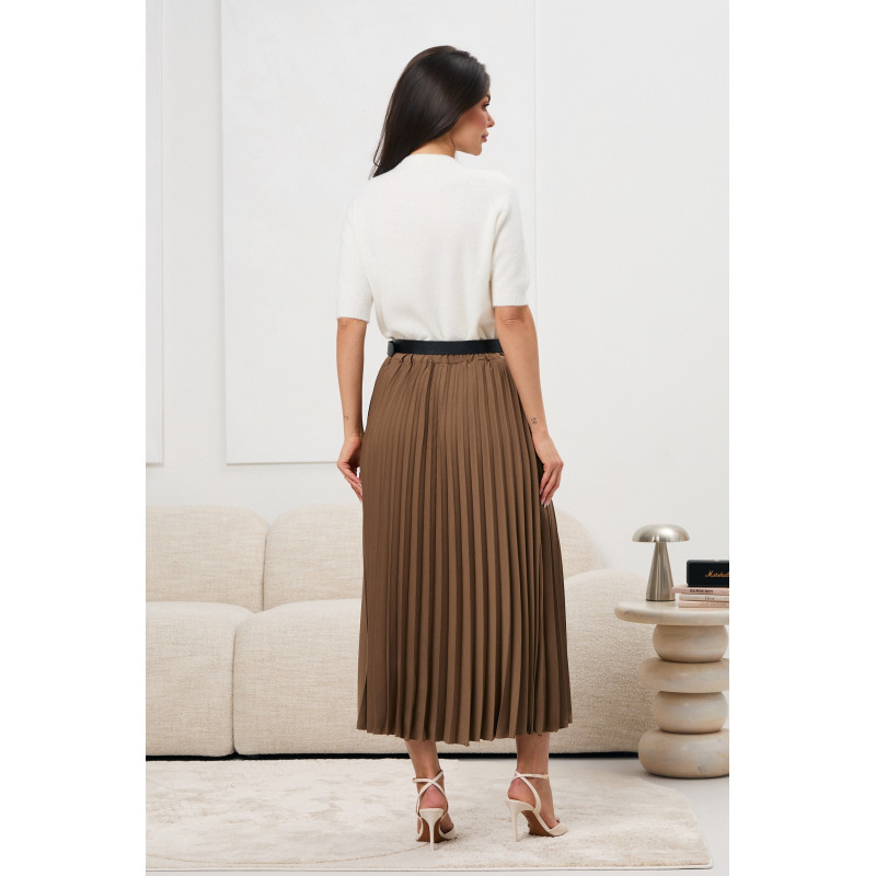 Plisowana spódnica z paskiem | Hurt odzieży damskiej dla sklepów internetowych