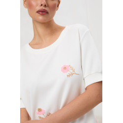 Bluzka z haftowanymi kwiatami | Hurtownia odzieży damskiej dla butiku