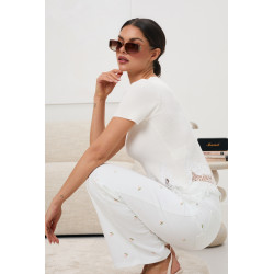 Prążkowana bluzka z koronkowym wykończeniem | Hurtownia odzieży na sztuki