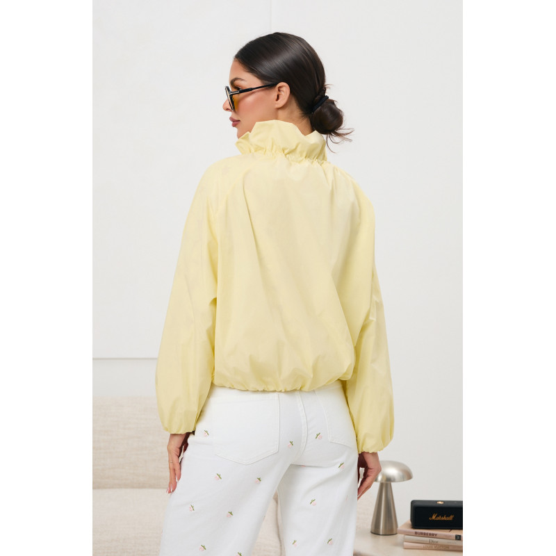 Kurtka wiatrówka z wysoką stójką | Hurtownia odzieży dla butiku