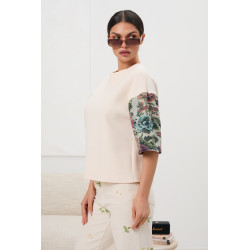 Bluzka z rękawami 3/4 w kwiatowy wzór | Hurtownia odzieży damskiej dla butiku