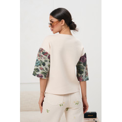 Bluzka z rękawami 3/4 w kwiatowy wzór | Hurtownia odzieży damskiej dla butiku