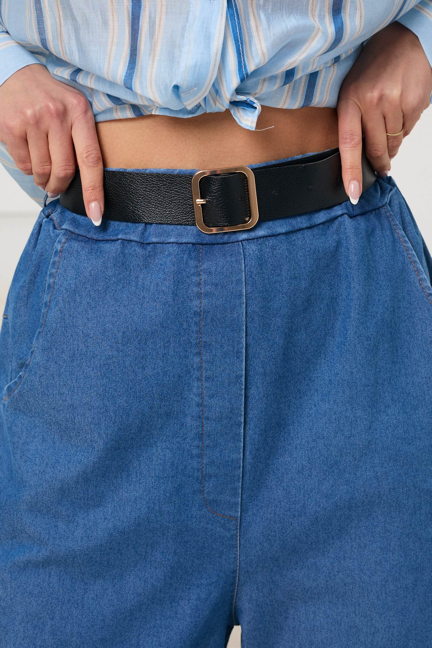 Casualowe spodnie o długości 7/8 | Sprzedaż hurtowa online