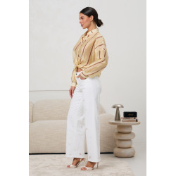 Białe jeansy z delikatnym haftem kwiatowym | Hurtownia odzieży damskiej
