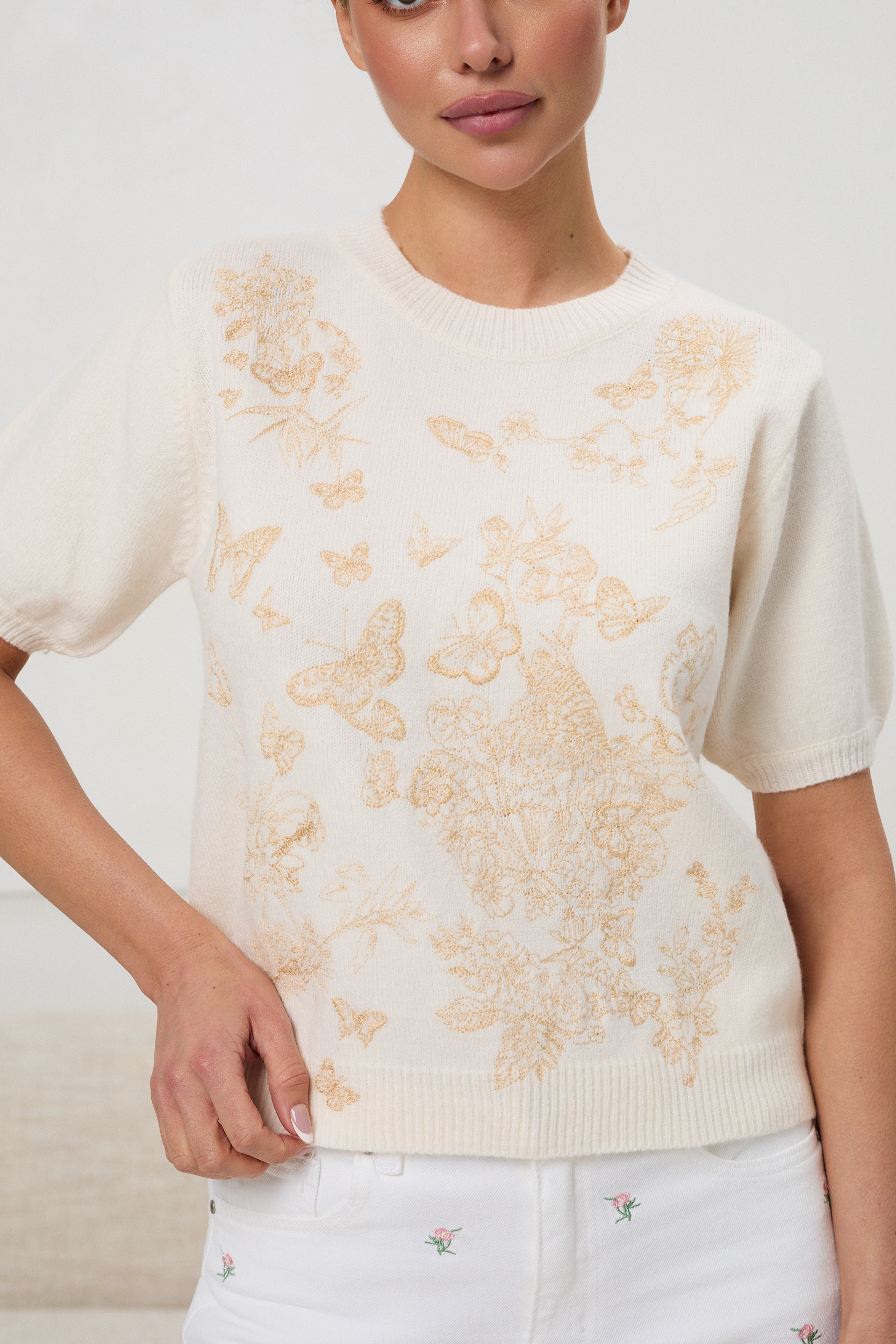 Sweter z krótkim rękawem z motywem kwiatów i motyli | Hurtownia odzieży online