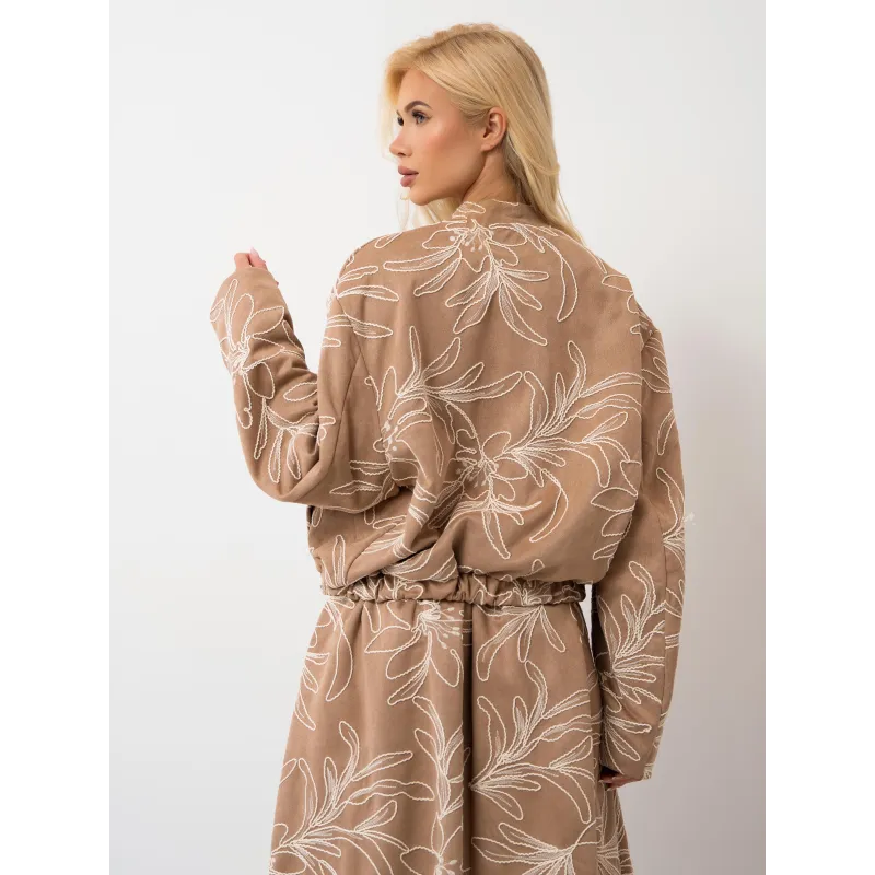 Kurtka bomberka z tłoczonym motywem kwiatowym