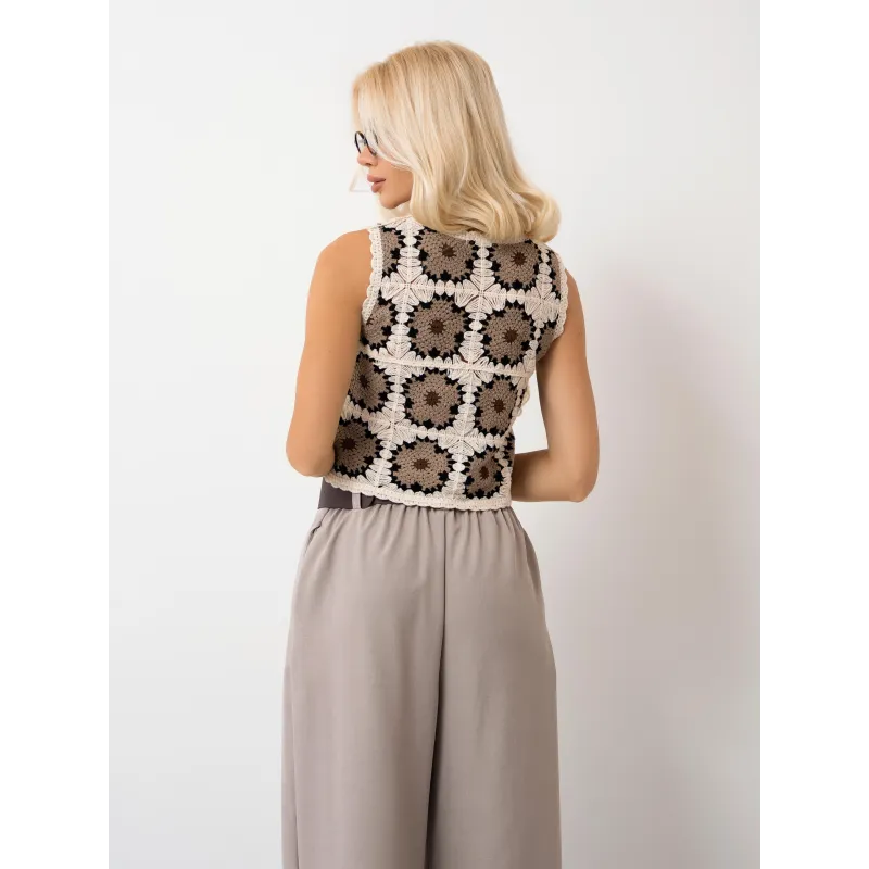 Bluzka szydełkowa crop top z geometrycznym wzorem