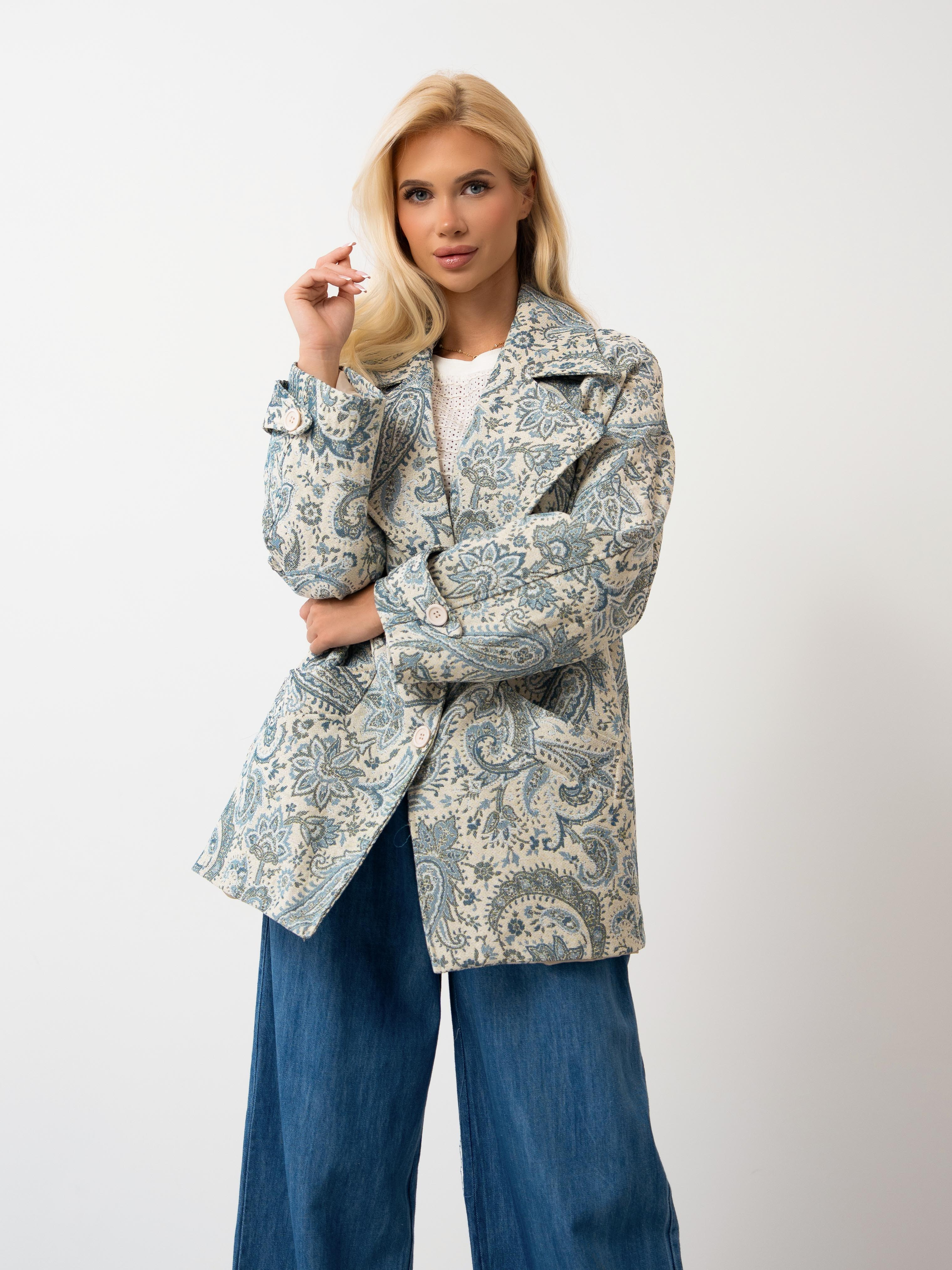 Oversize'owy płaszcz we wzór paisley