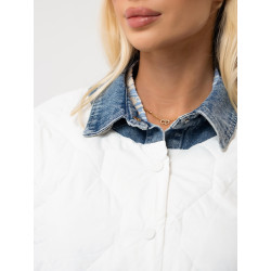 Pikowana kurtka z jeansowymi wstawkami