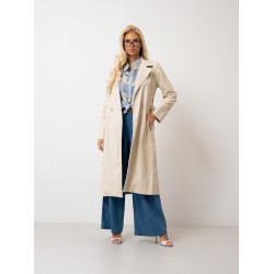 Długi trencz z ekoskóry z wiązaniem w talii