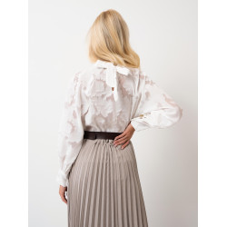 Bluzka z półtransparentnej tkaniny z subtelnym wzorem