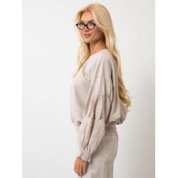 Bluzka z ozdobnymi haftowanymi rękawami | Sprzedaż hurtowa odzieży damskiej