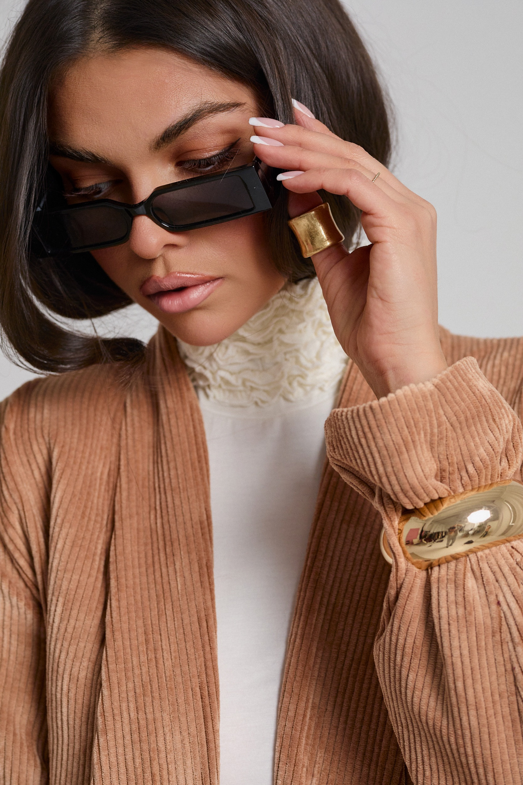 SZTRUKSOWA MARYNARKA Z SZALOWYM KOŁNIERZEM