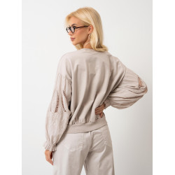 Bluzka z ozdobnymi haftowanymi rękawami | Sprzedaż hurtowa odzieży damskiej