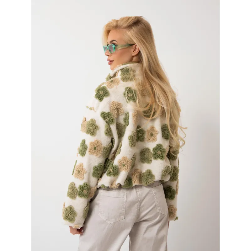 Stylowa kurtka teddy w kwiaty