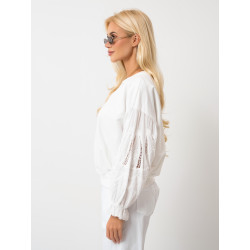 Bluzka z ozdobnymi haftowanymi rękawami | Sprzedaż hurtowa odzieży damskiej