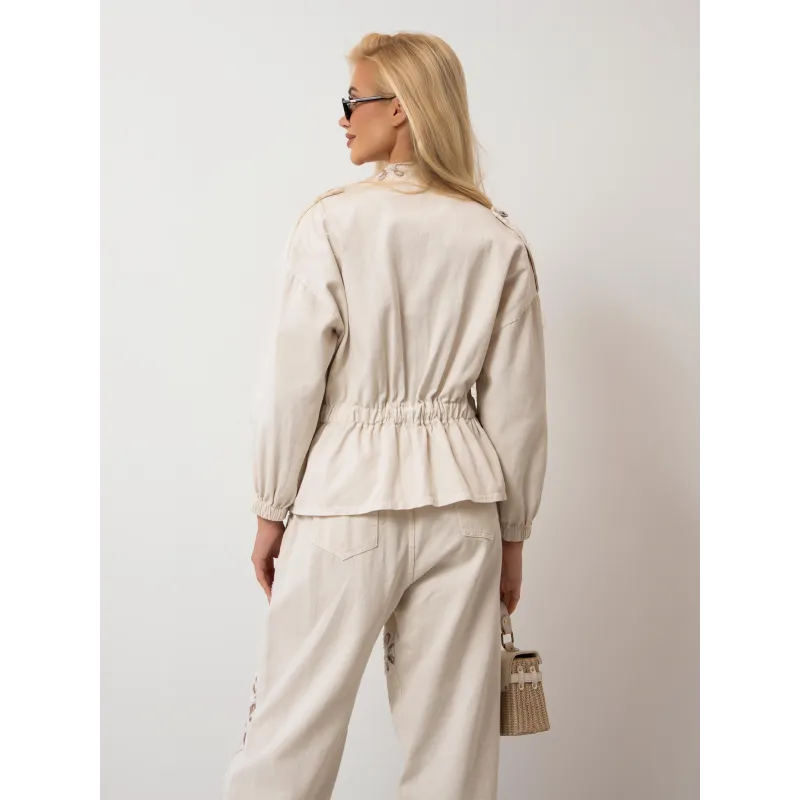 Kurtka koszulowa z haftowanymi kwiatami