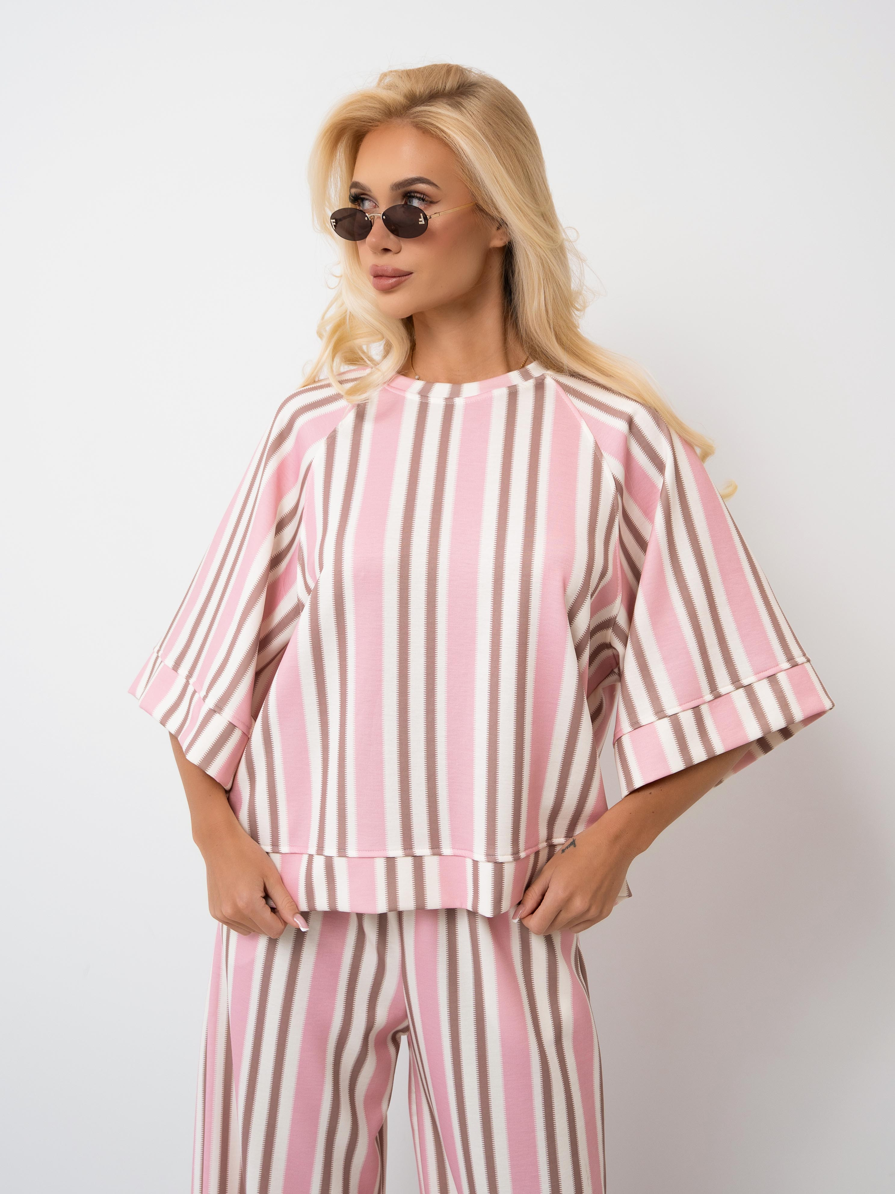 Bluzka oversize w pasy z szerokimi rękawami