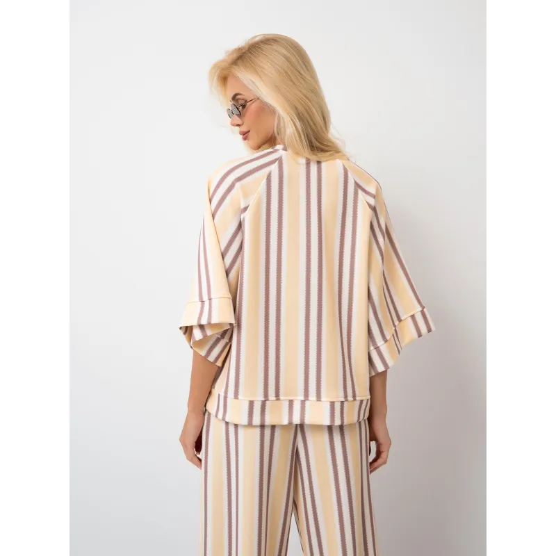 Bluzka oversize w pasy z szerokimi rękawami