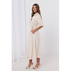 Kopertowa sukienka midi z wiązaniem w talii