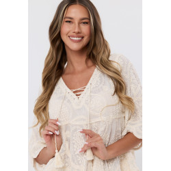 Bluzka boho z haftem i dzwonkowymi rękawami