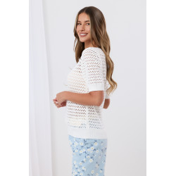 Ażurowy sweter z dekoltem V