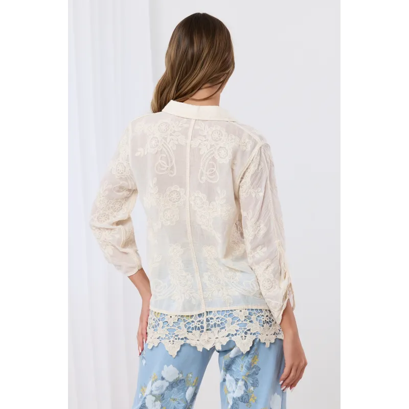 Koszula z haftem i ozdobną koronką gipiurową