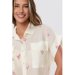 Koszulowa bluzka w drobne kwiaty